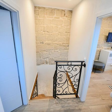Apartment Lavanda - Suite Sinj Exterior foto